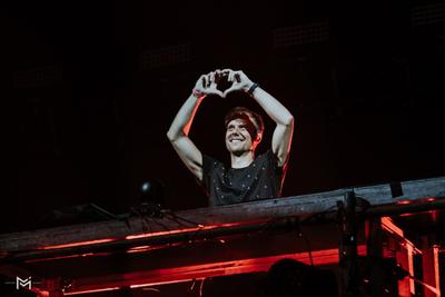 Armin van Buuren unveils new anthem and festival dates during 'ASOT 1000' – Mix Session