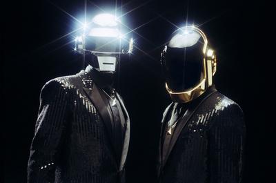 Print your own mini Daft Punk helmet with this new video tutorial