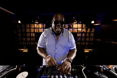 Carl Cox takes listeners back to old school raves with brand new BBC Radio 1 set