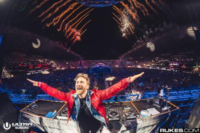 David Guetta sells entire catalog to Warner Music Group for $100 million