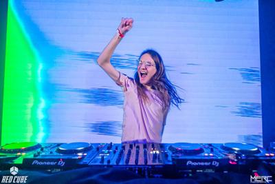 Synova Takes Listeners On A Mind-Bending Adventure With New Album, ‘Bubble Tape’