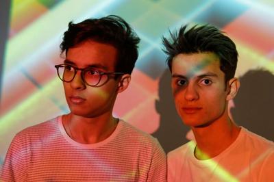 Dawn & Prax Hits High Mark With Indie-Vibe Via ‘When The Song Is Over’