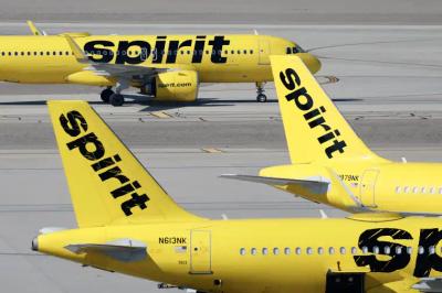 Spirit Airlines Ceases Operations: 17,000 Jobs Lost in Sudden Collapse